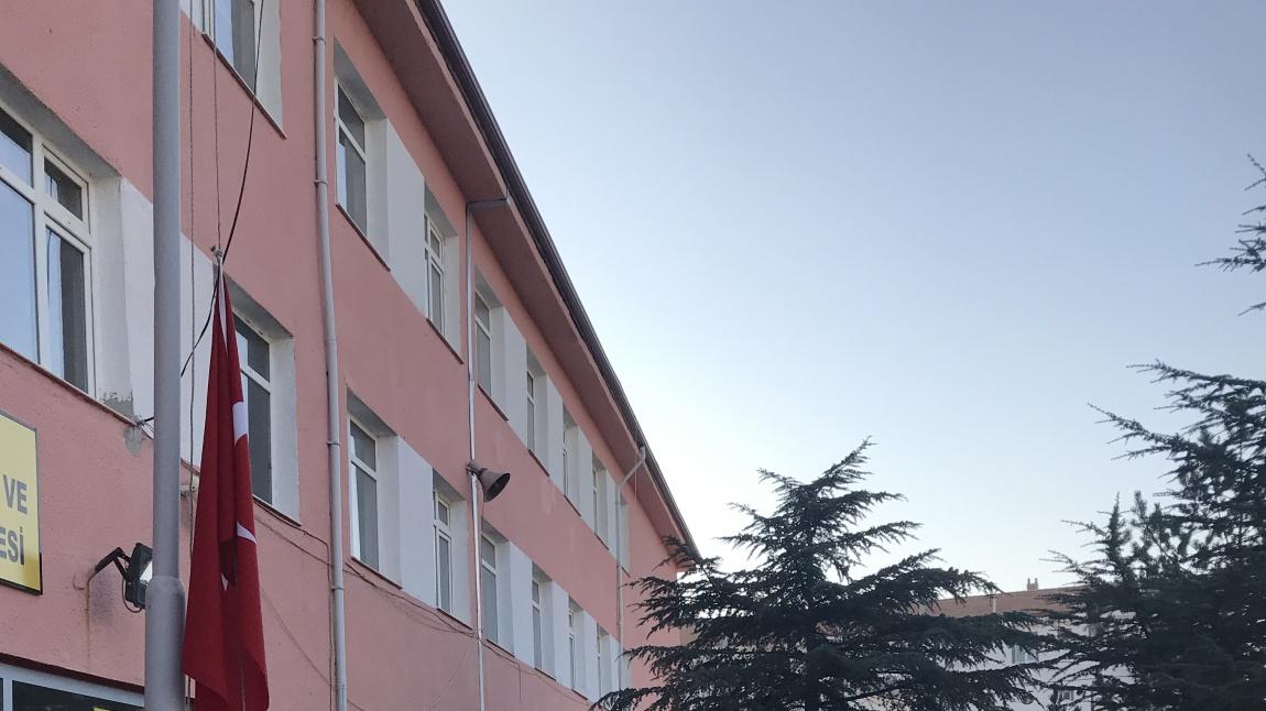 Alişen İğde Mesleki ve Teknik Anadolu Lisesi Fotoğrafı