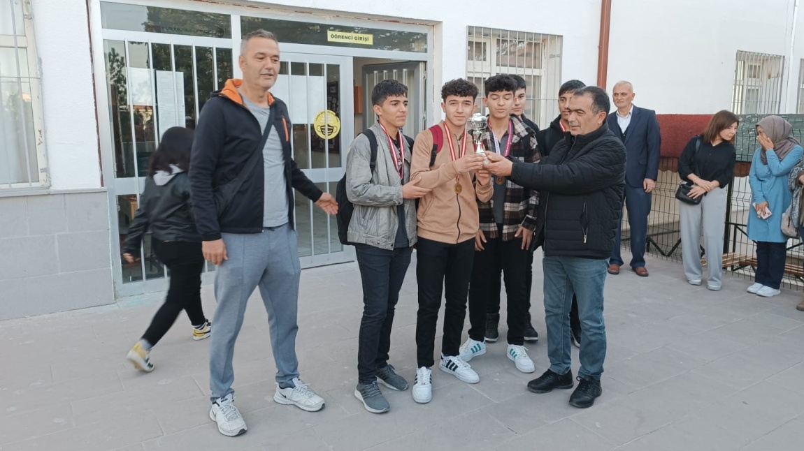 Cumhuriyetin 100. Yılı Kapsamında Gerçekleştirilen Sınıflar Arası Futbol Turnuvası Sona Erdi